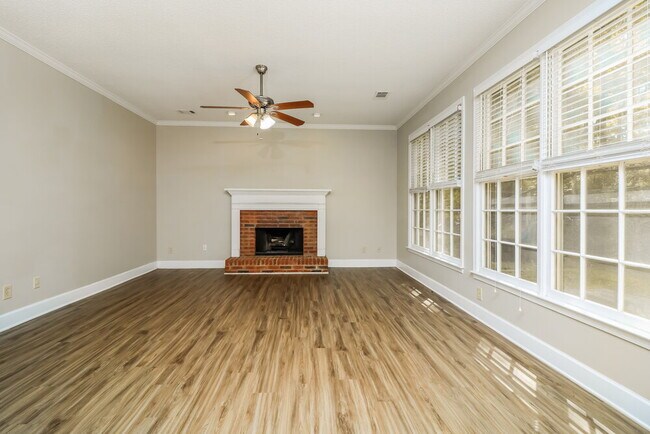 Foto del edificio - 1052 Laurel Valley Dr SW