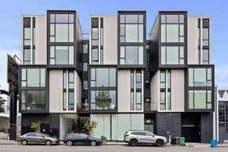Building Photo - 241 10th St