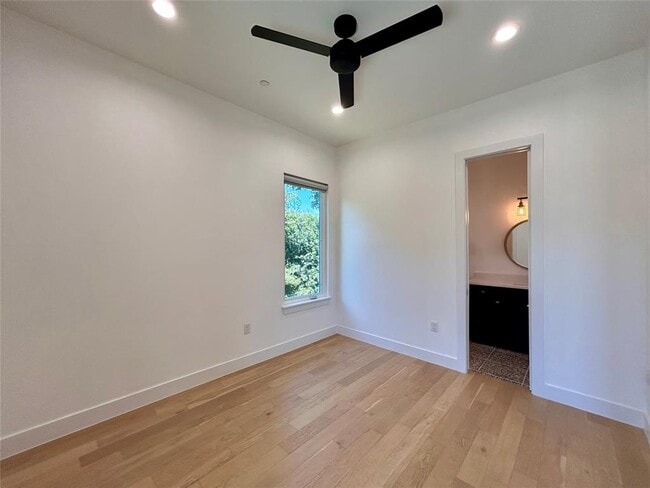 Foto del edificio - 4010 Clawson Rd