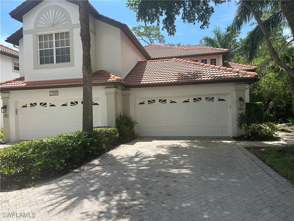 Primary Photo - 2205 Hawksridge Dr