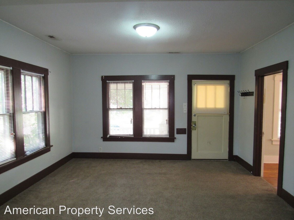 Primary Photo - 2 br, 1 bath House - 918 N 10th #1