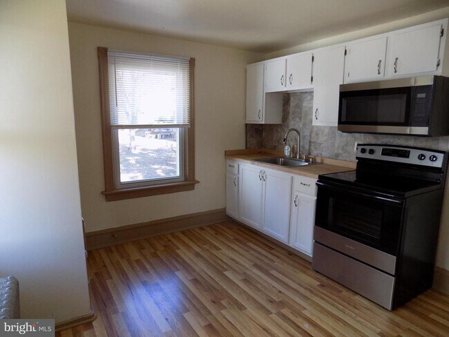 Foto del edificio - 53 Sunset Ave