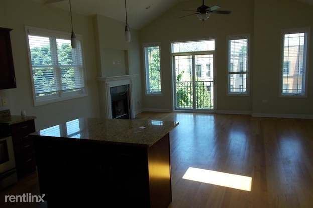 Foto del edificio - 4838 S St Lawrence Ave