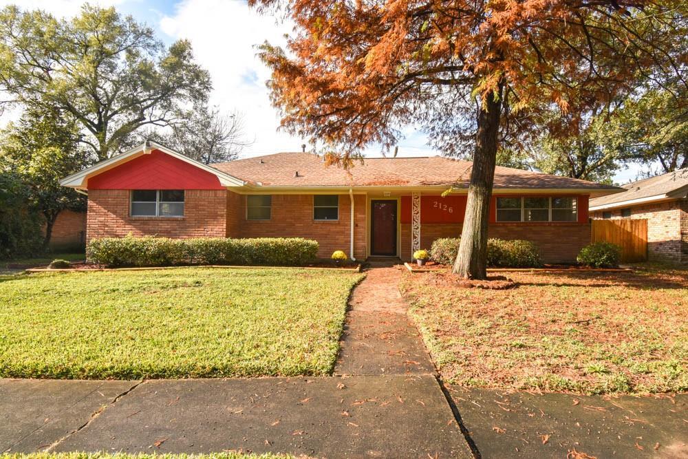 Primary Photo - 2126 Possum Creek Rd