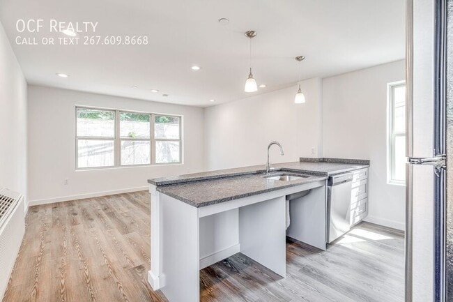 Foto del edificio - 751 N 43rd St