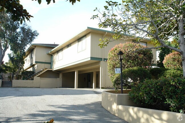 Foto del edificio - Cypress Group