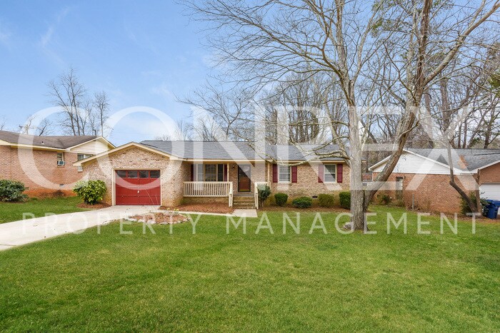 Foto principal - 109 Hill Springs Ct