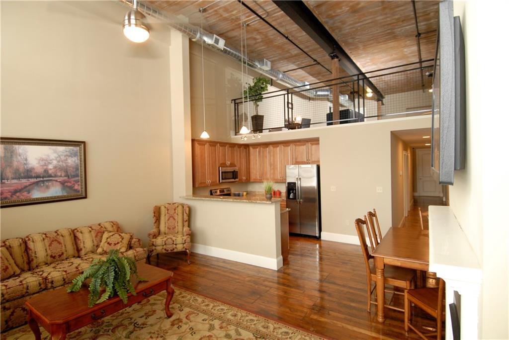 Foto principal - 4 Pascoag Main St