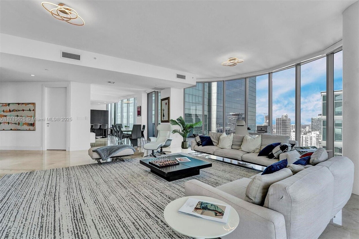 Foto principal - 200 Biscayne Blvd Way