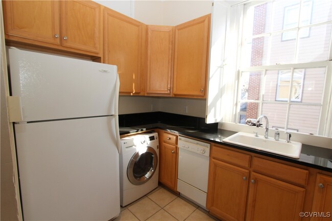 Foto del edificio - 219 N 19th St