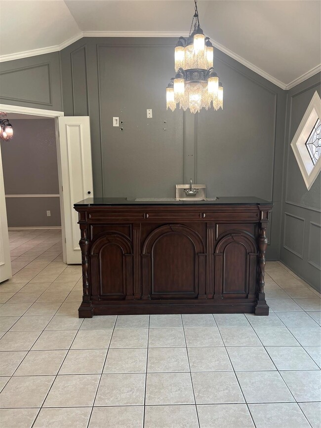 Building Photo - 6201 Baymar Ln