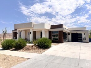 Building Photo - 5741 S Russet Sun Dr