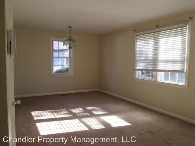 Building Photo - 3 br, 1 bath House - 800 Mayfield Avenue