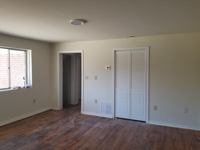 Living Room - 3903 Corse Ave