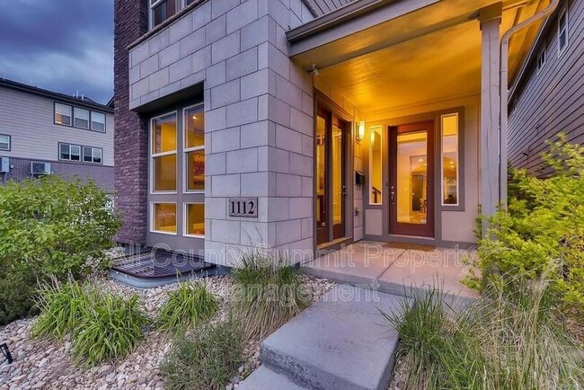 Foto del edificio - 1112 S Grant St