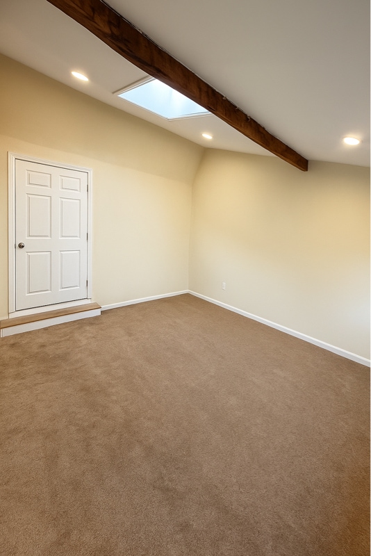 Building Photo - 11 Webster Ave