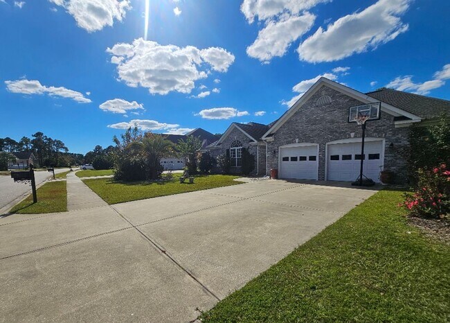 Foto del edificio - Waterford Plantation Home in Carolina Forest