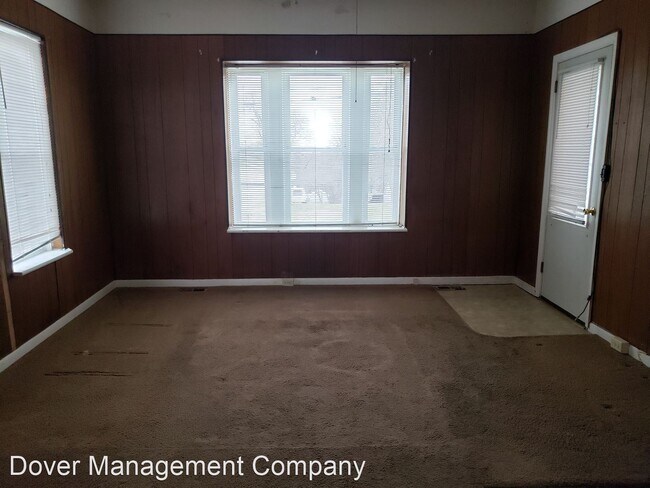 Foto del edificio - 2 br, 1 bath House - 403 W. 8th St.