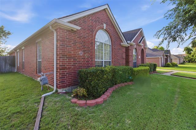Building Photo - 2707 Rocky Creek Dr
