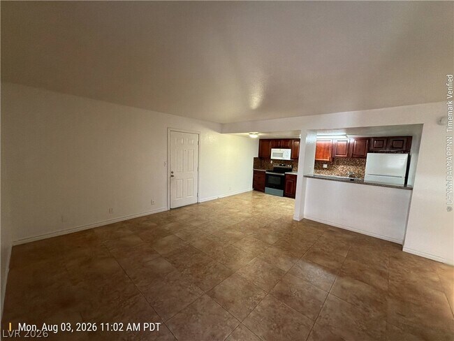Foto del edificio - 5161 River Glen Dr