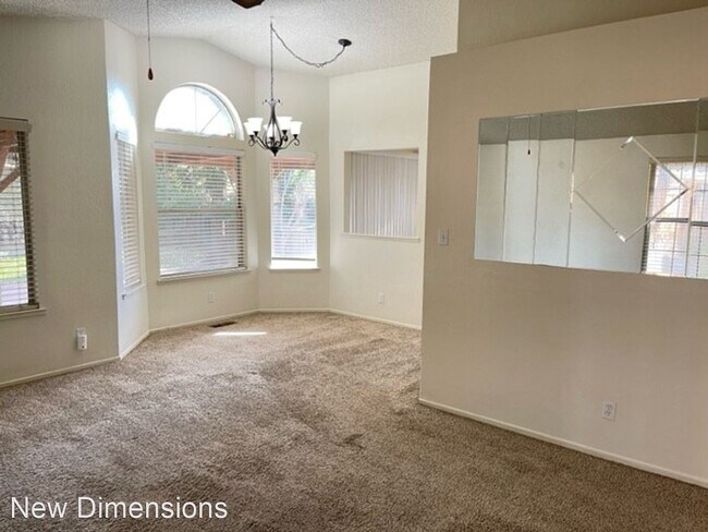 Building Photo - 2 br, 2 bath House - 1254 Ambassador Drive