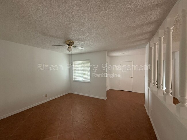 Building Photo - 1737 Wolverton Ave