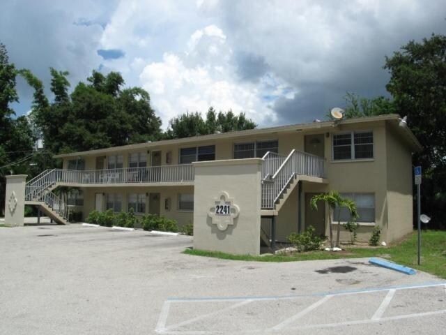 Foto del edificio - 2237-2257 Euclid Ave