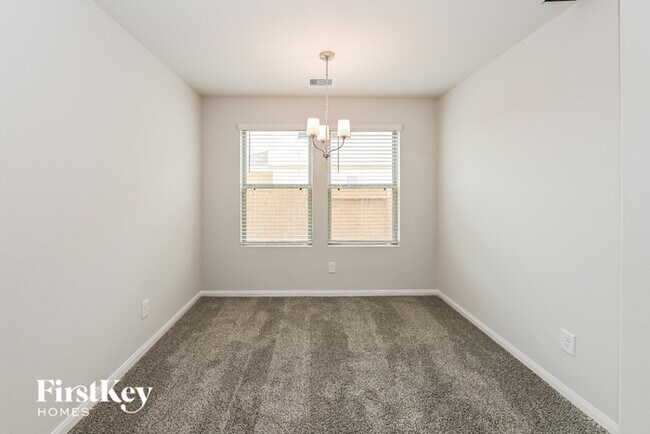 Building Photo - 25594 Roy Rogers Ct