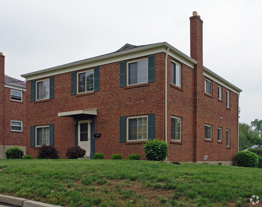 Building Photo - 2402 Carlisle Ave