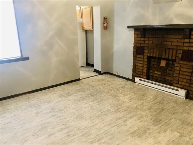 Foto del edificio - 100 S 19th St