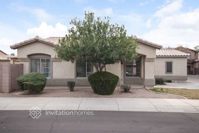 Building Photo - 2593 E Riviera Dr