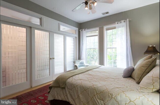 Foto del edificio - 2403 Shreve Hill Rd