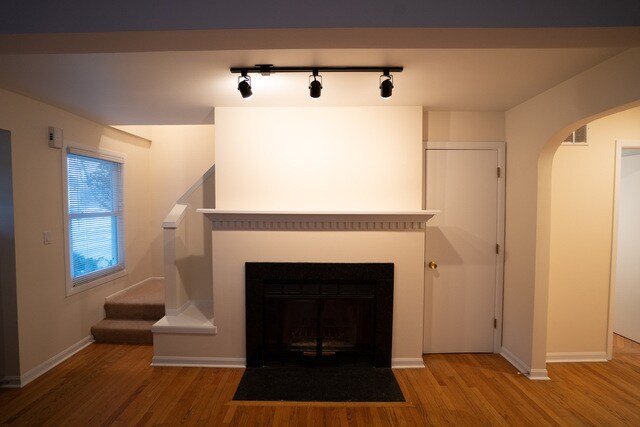 Building Photo - 2539 Techny Rd