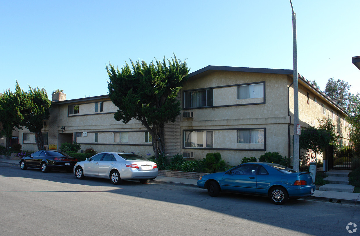 Primary Photo - STECKEL DRIVE APARTMENTS