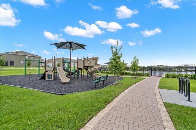 Foto del edificio - 2419 Bevel Ln