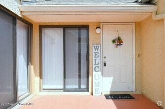 Building Photo - 1011 Abada Ct NE