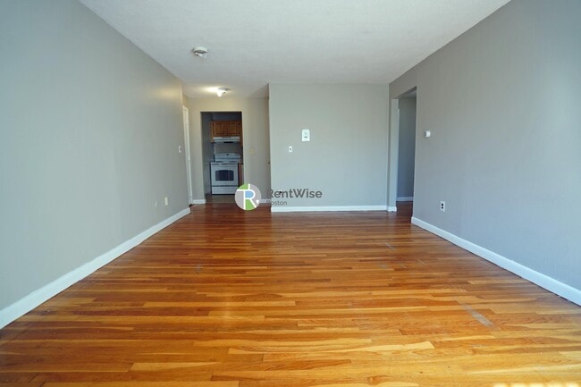 Foto del edificio - 122 Dustin St