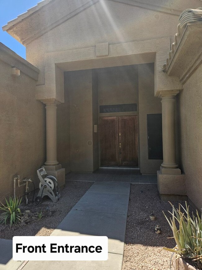 Photo - McClintock & Ray single story rental with ... House