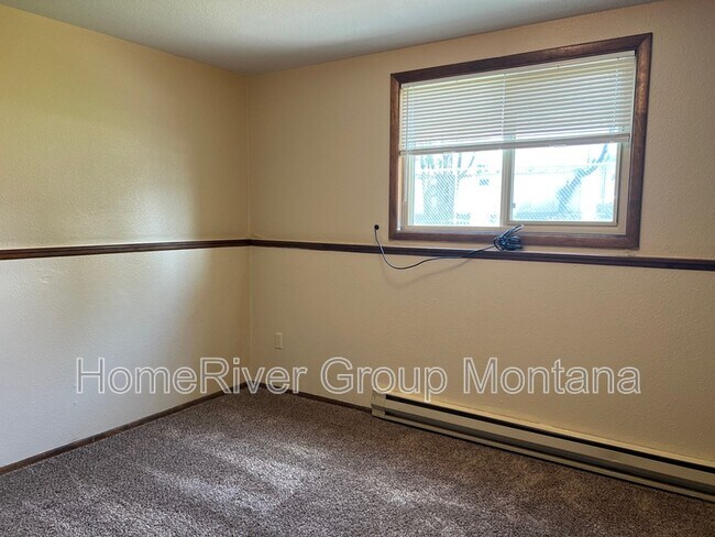 Foto del edificio - 2310 Ernest Ave