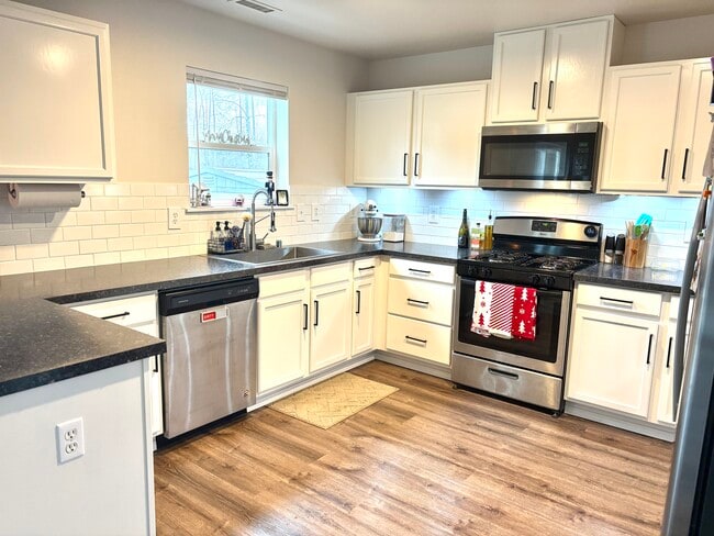 Foto del edificio - 20803 115th Avenue Ct E