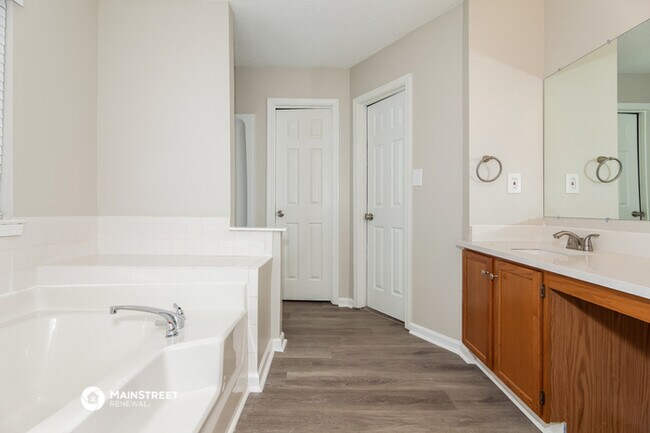 Building Photo - 6499 Rebecca Way
