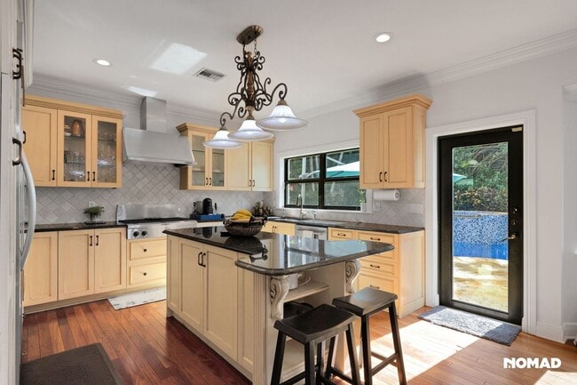 Building Photo - Stunning 4BR House in Boca Raton