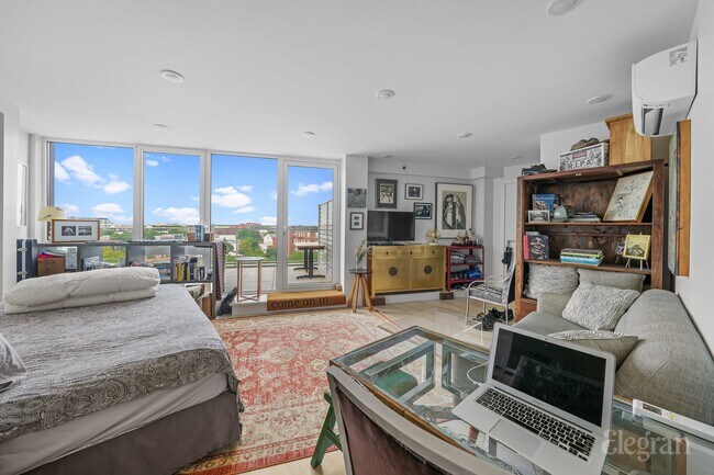 Building Photo - 733 Ocean Pkwy