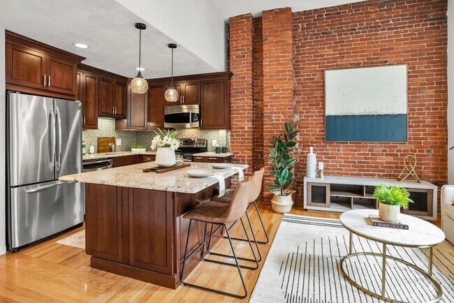 Foto del edificio - 529 Columbus Ave