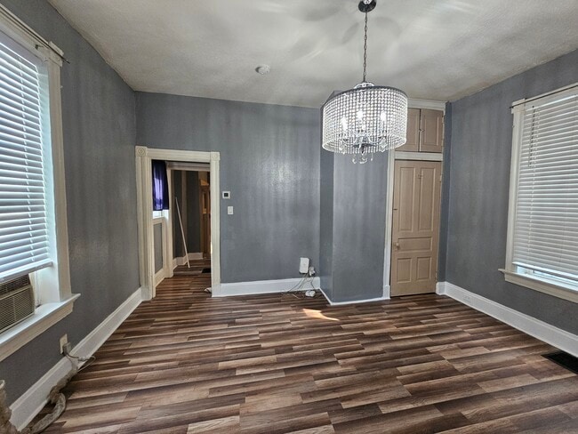 Bedroom - 3179 River Rd