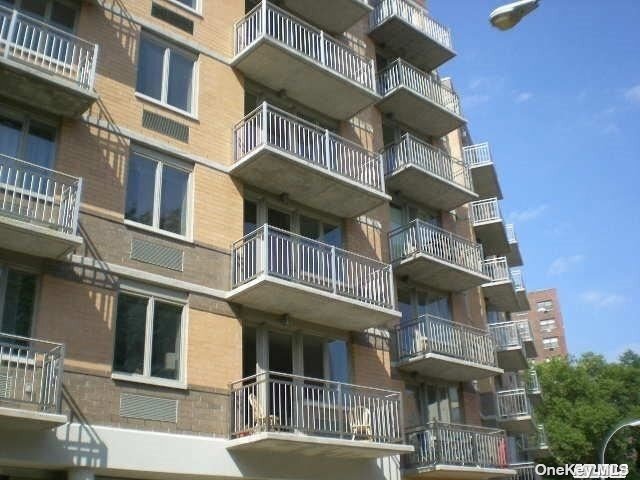 116 11 Curzon Rd Unit 5b Kew Gardens Ny Condo For Rent In Kew Gardens Ny Apartments Com