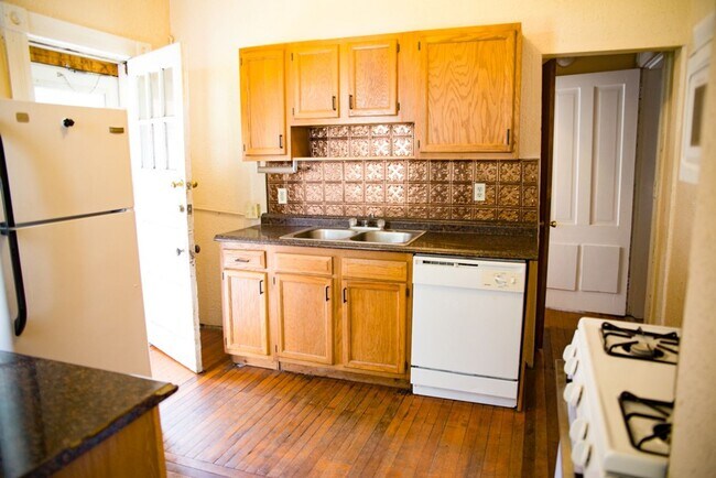 Foto del edificio - 2108-TAL