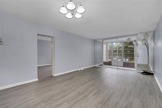 Foto del edificio - 5320 NW 11th St