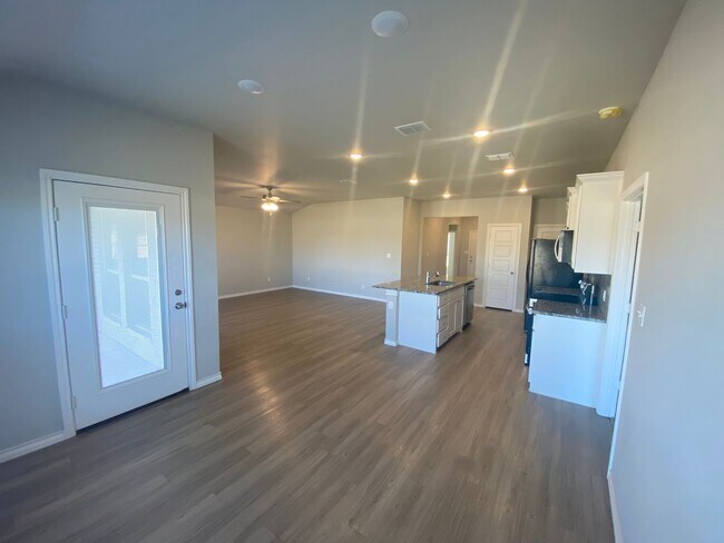 Foto del edificio - 7206 25th St