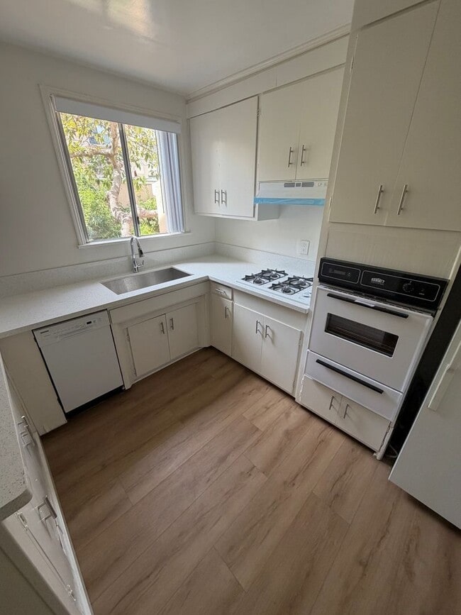 Interior Photo - s7421
